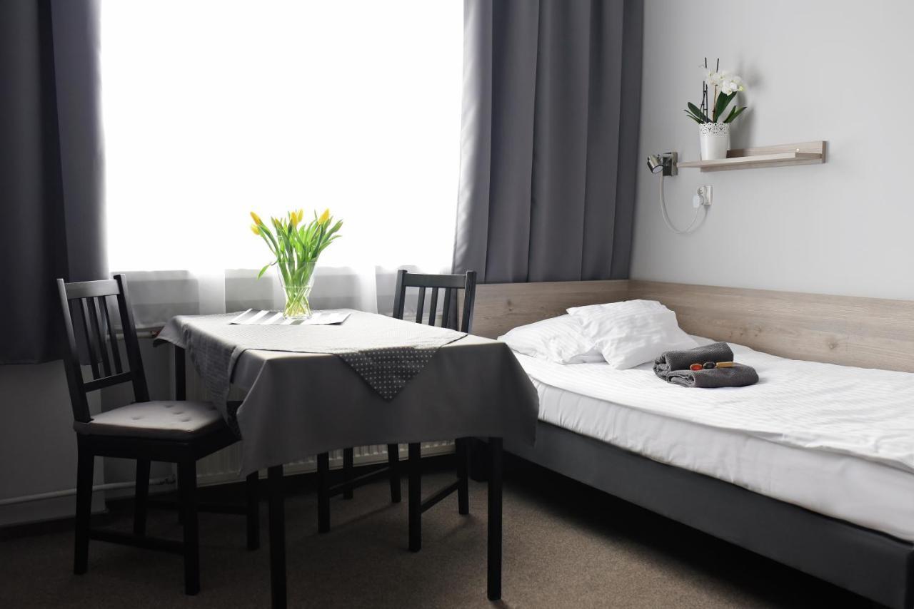 Hostel Helios Вжешня Екстер'єр фото
