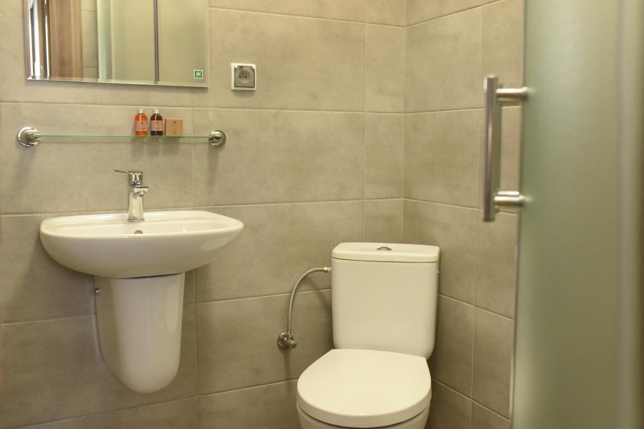 Hostel Helios Вжешня Екстер'єр фото