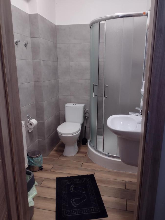 Hostel Helios Вжешня Екстер'єр фото