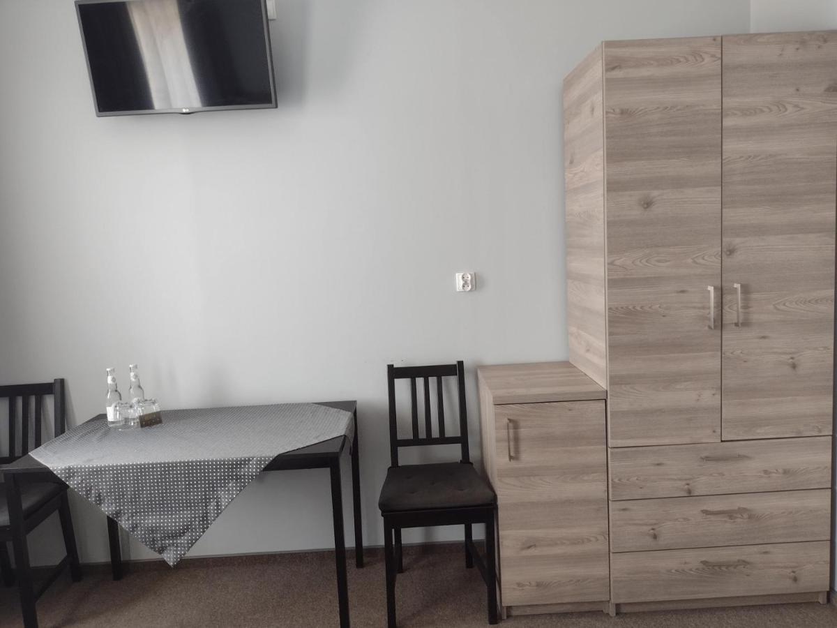 Hostel Helios Вжешня Екстер'єр фото
