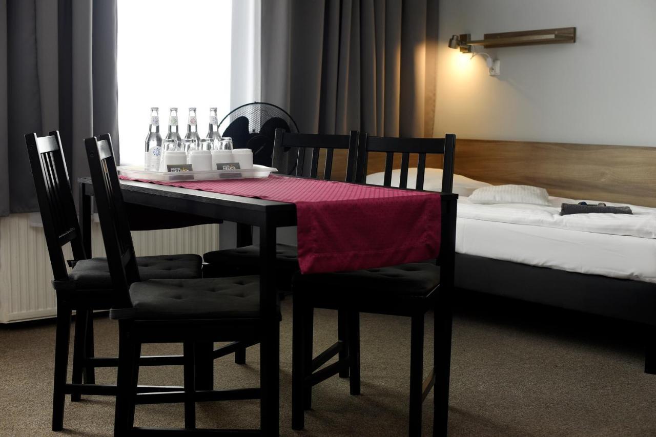 Hostel Helios Вжешня Екстер'єр фото